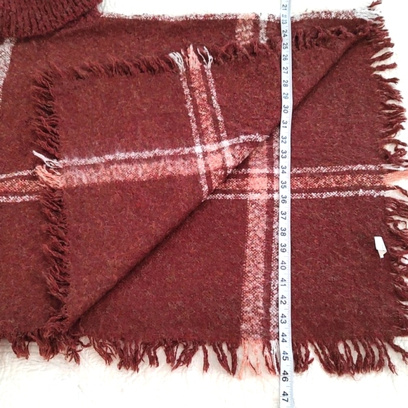 World Market Plaid Knit Cowl Neck Poncho Blanket Cape - Picture 5 of 10